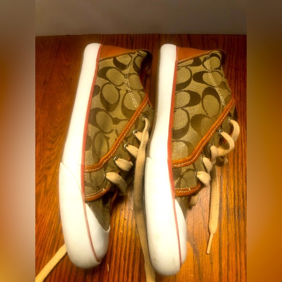 Coach Shoes - Coach Barrett Sz 7 CC Canvas Sneakers Signature Brown Lace up Shoes Leather
